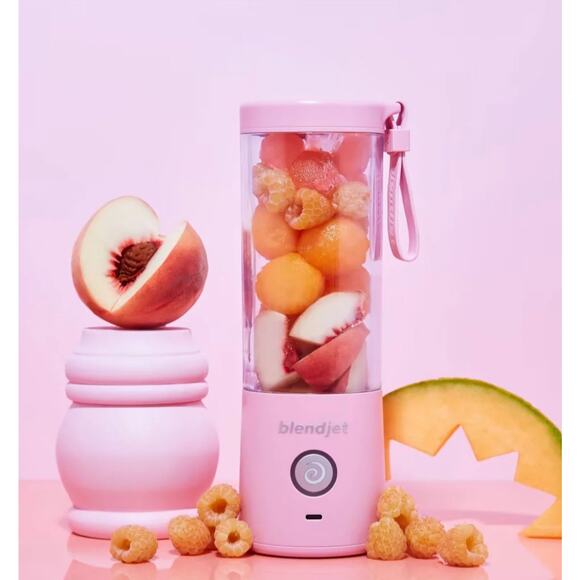 BLENDJET 2 CORDLESS USB RECHARGEABLE SINGLE SERVING BLENDER PINK NEW! GREAT GIFT - Picture 2 of 8